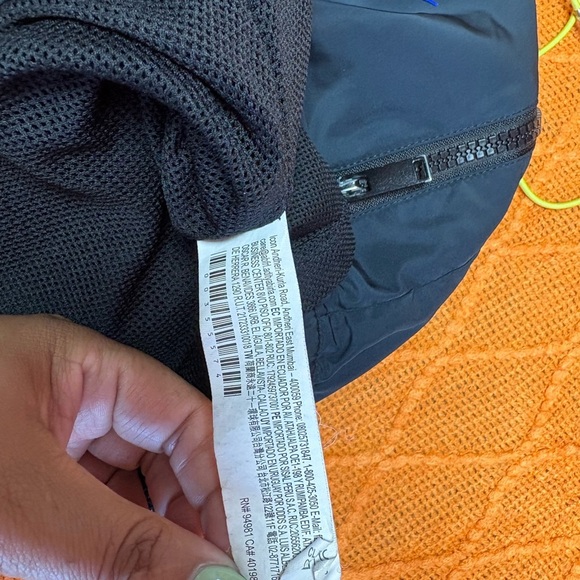 Forever 21 Black Youth Graphic Shorts - Picture 7 of 7